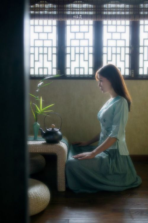 开云官方网站-法国新一代天才崭露头角，未来令人期待